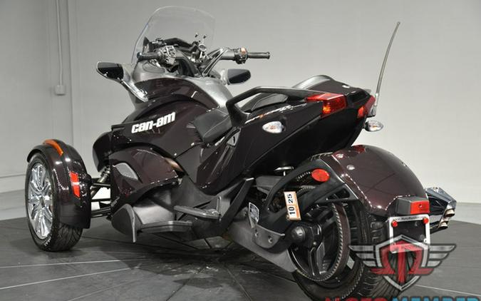 2014 Can-Am Spyder ST Limited SE5