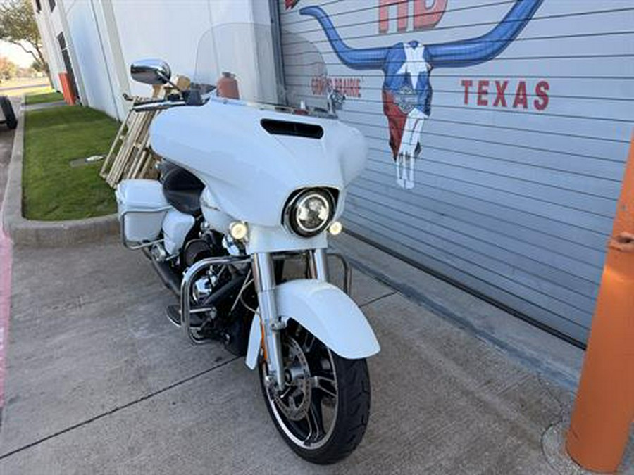 2017 Harley-Davidson Street Glide® Special