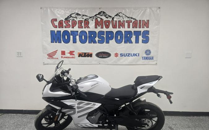 2026 CFMOTO 300SS - C4223