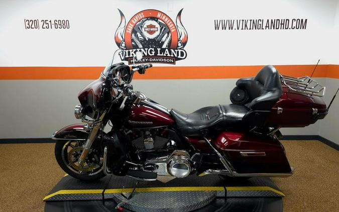 2015 Harley-Davidson® FLHTKL - Ultra Limited Low