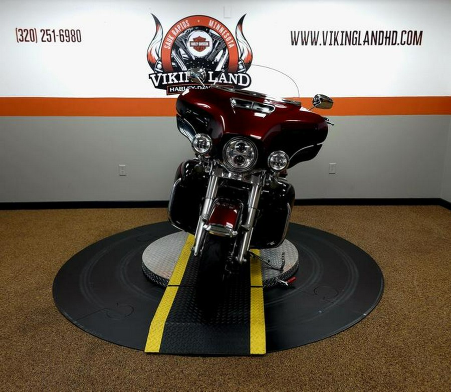 2015 Harley-Davidson® FLHTKL - Ultra Limited Low
