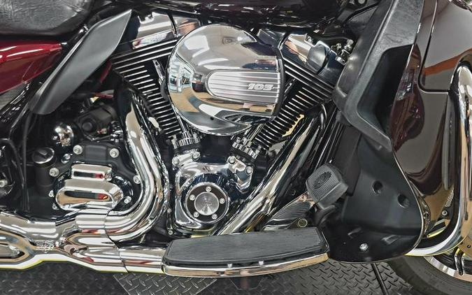 2015 Harley-Davidson® FLHTKL - Ultra Limited Low