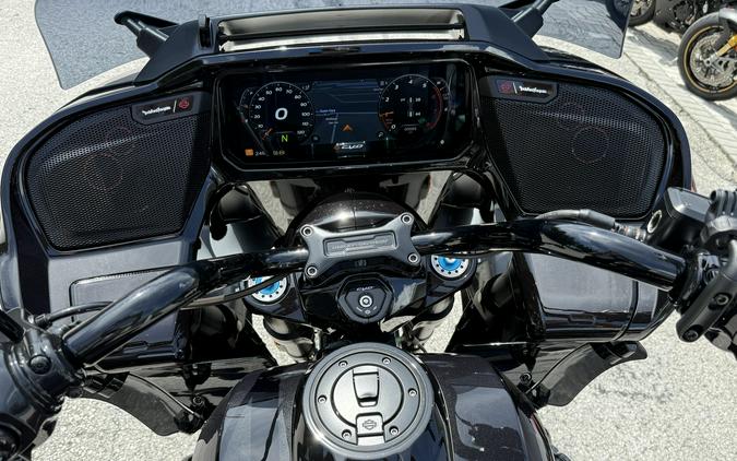 2025 Harley-Davidson FLTRXSE CVO Road Glide