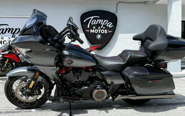 2025 Harley-Davidson FLTRXSE CVO Road Glide