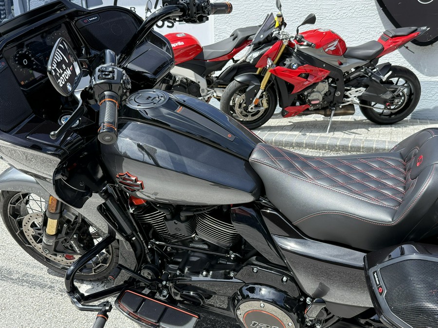 2025 Harley-Davidson FLTRXSE CVO Road Glide