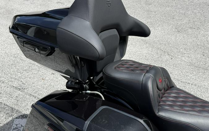 2025 Harley-Davidson FLTRXSE CVO Road Glide