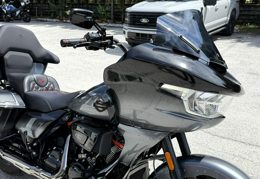 2025 Harley-Davidson FLTRXSE CVO Road Glide