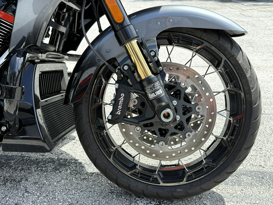 2025 Harley-Davidson FLTRXSE CVO Road Glide