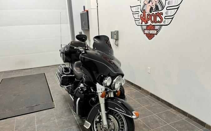 2009 Harley-Davidson® FLHTCU - Ultra Classic® Electra Glide®