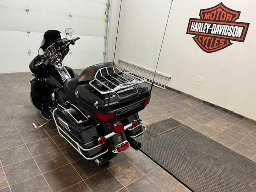 2009 Harley-Davidson® FLHTCU - Ultra Classic® Electra Glide®