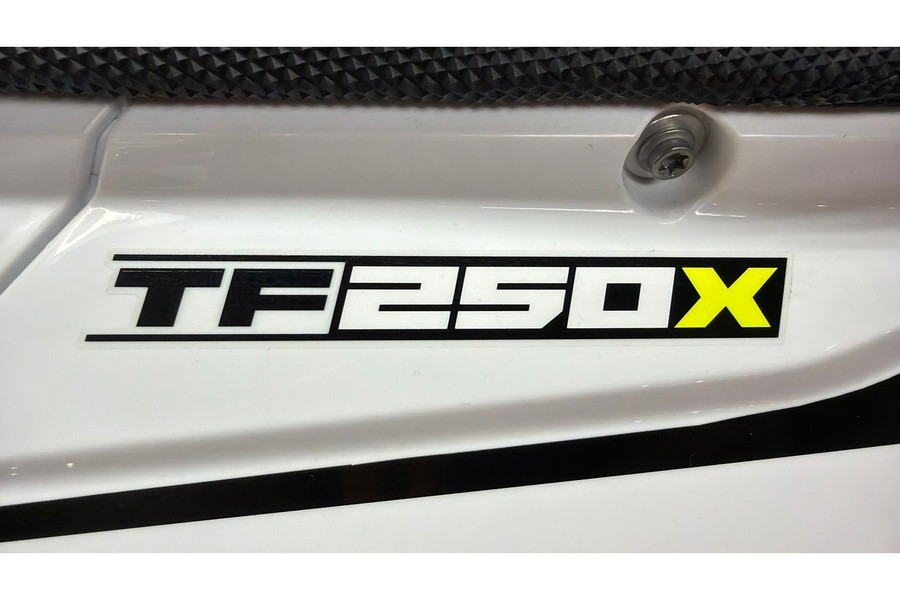 2025 Triumph TF250-X