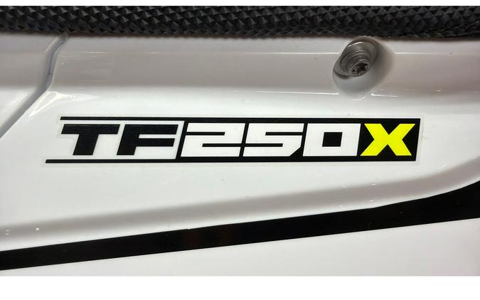 2025 Triumph TF250-X