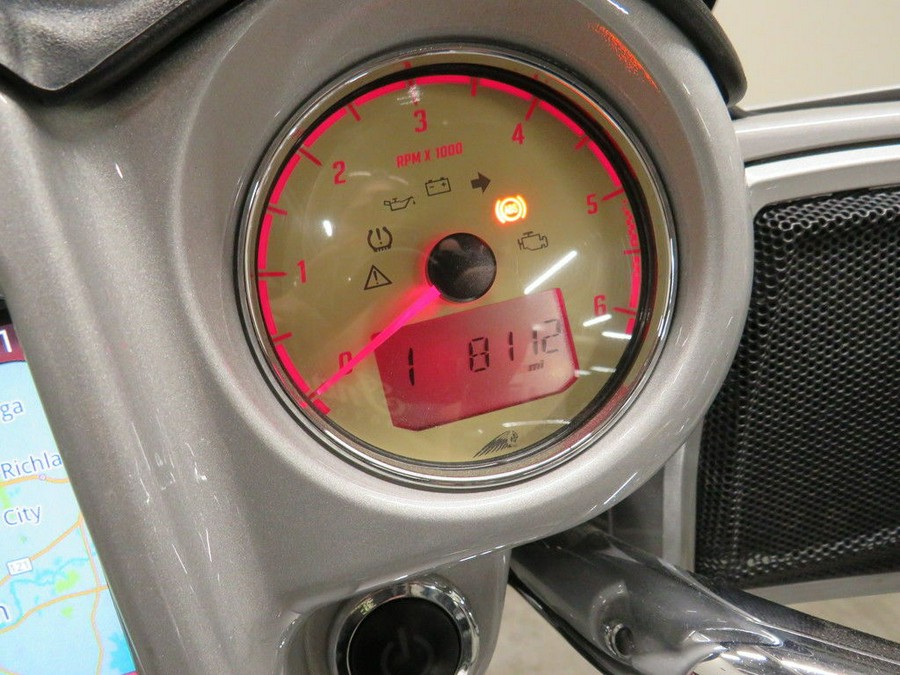 2017 Indian Motorcycle® Chieftain® Star Silver Over Thunder Black