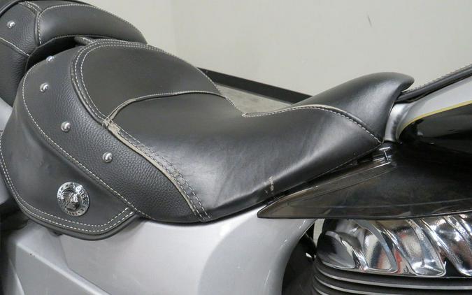 2017 Indian Motorcycle® Chieftain® Star Silver Over Thunder Black