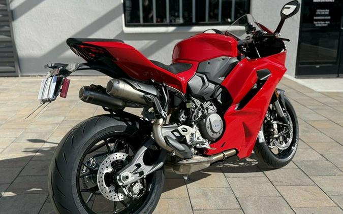 2026 Ducati Panigale V2