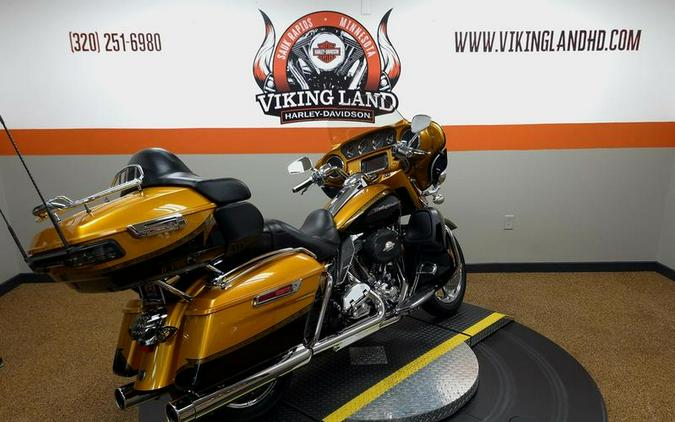 2015 Harley-Davidson® FLHTKSE - CVO™ Limited