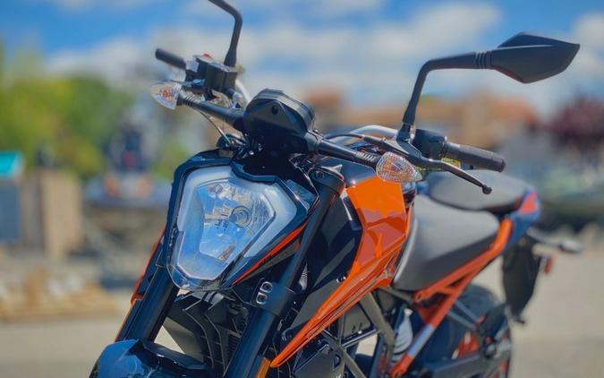 2023 KTM 200 Duke