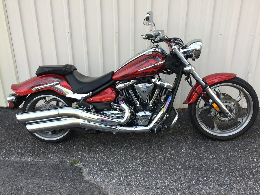 2009 Yamaha Raider® S Candy Red w/Flames