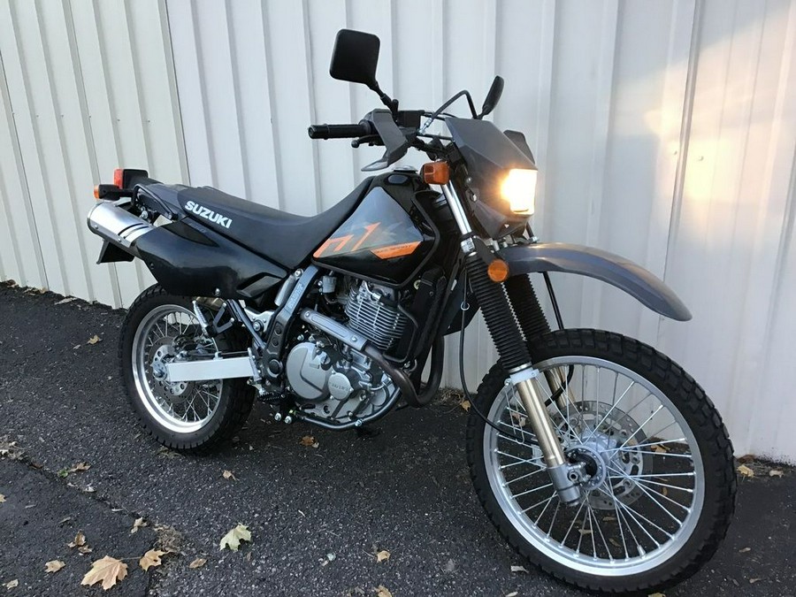 2009 Yamaha Raider® S Candy Red w/Flames