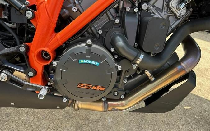 2023 KTM 1290 Super Duke GT