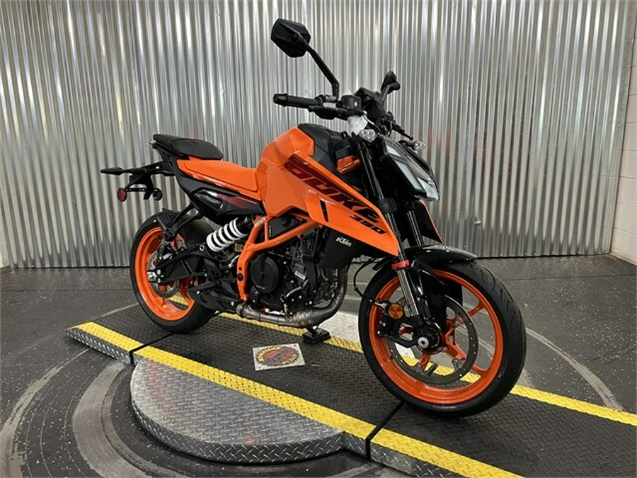 2024 KTM 390 Duke
