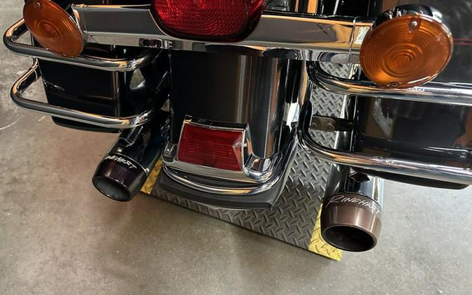2006 Harley-Davidson FLHTCUI - Ultra Classic Electra Glide