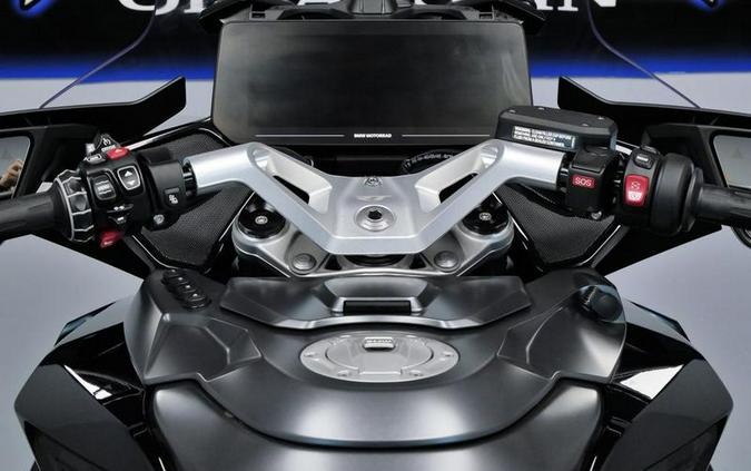 2026 BMW R 1300 RT Triple Black