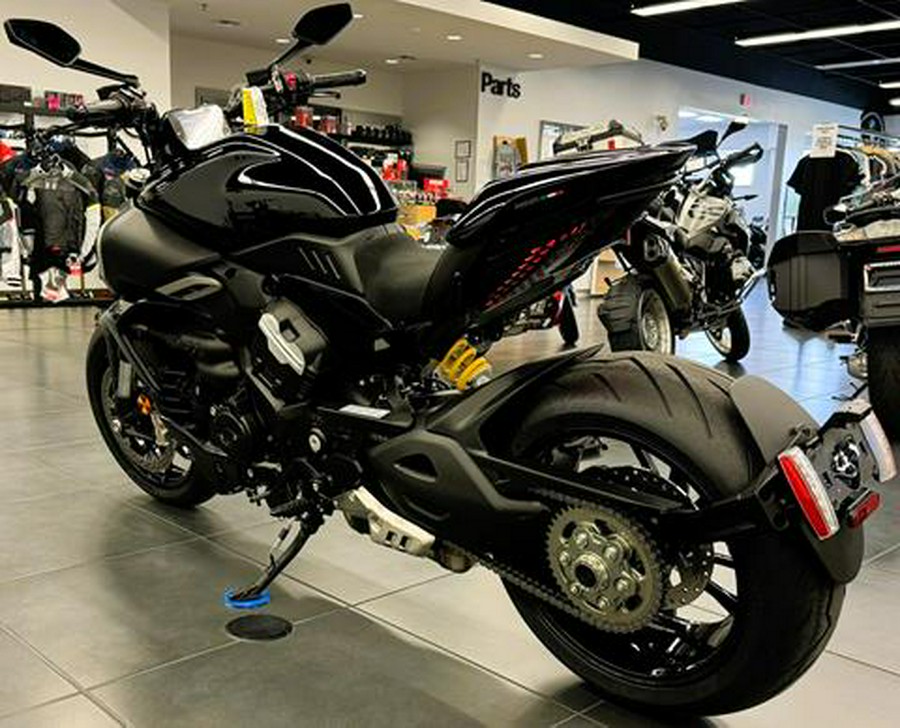 2025 Ducati Diavel V4