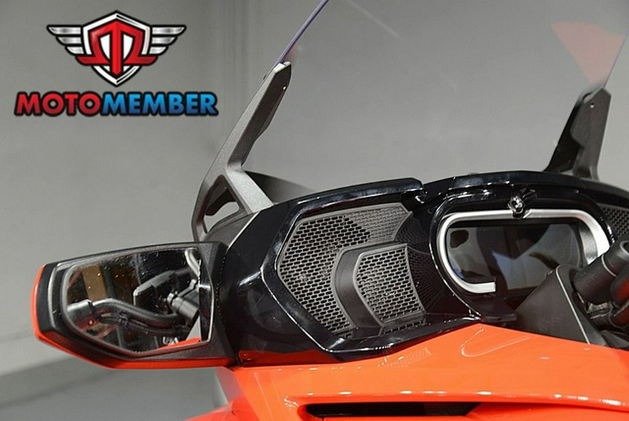 2022 Can-Am Spyder F3 Limited Chrome Wheels