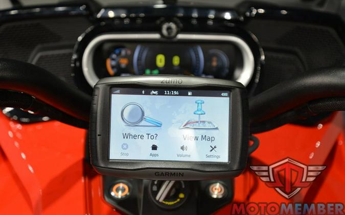 2022 Can-Am Spyder F3 Limited Chrome Wheels