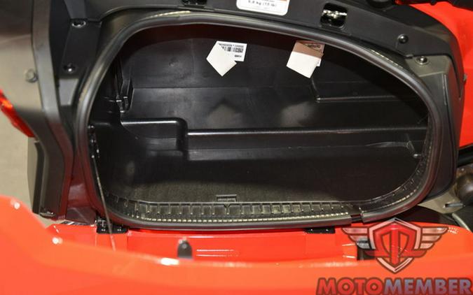 2022 Can-Am Spyder F3 Limited Chrome Wheels