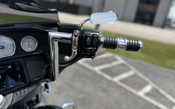 2019 Harley-Davidson® Street Glide FLHX - 09226T
