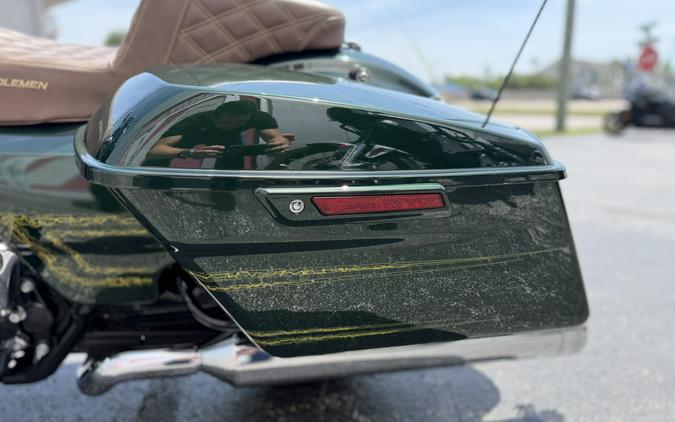 2019 Harley-Davidson® Street Glide FLHX - 09226T