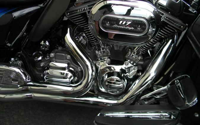 2014 Harley-Davidson Ultra Limited CVO 117 CVO