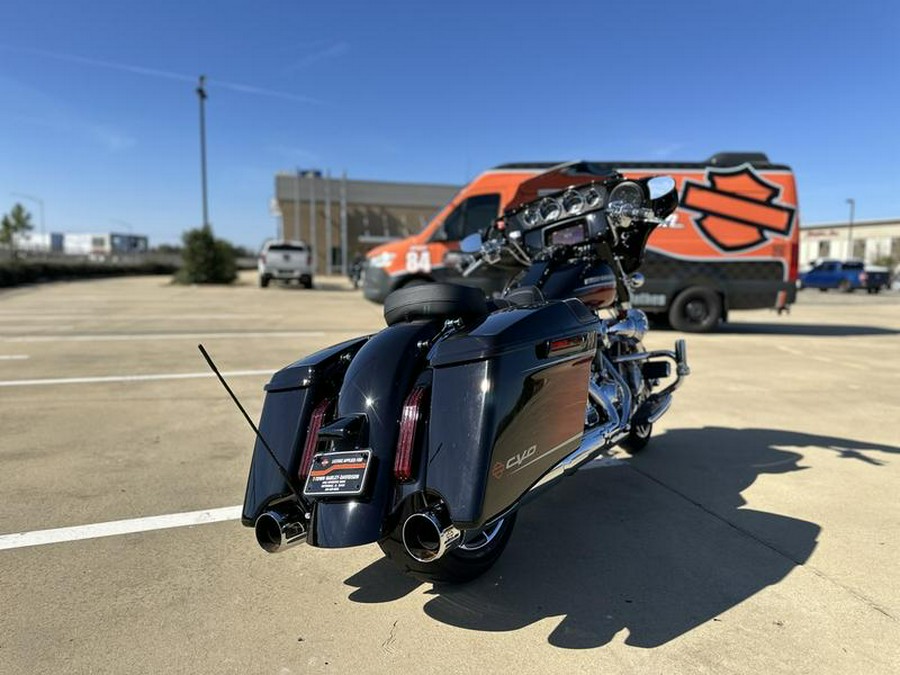2021 Harley-Davidson® FLHXSE - CVO™ Street Glide®