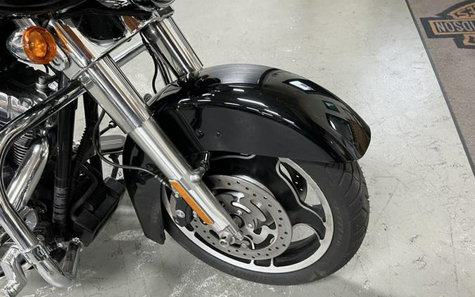 2013 Harley-Davidson FLHX - Street Glide