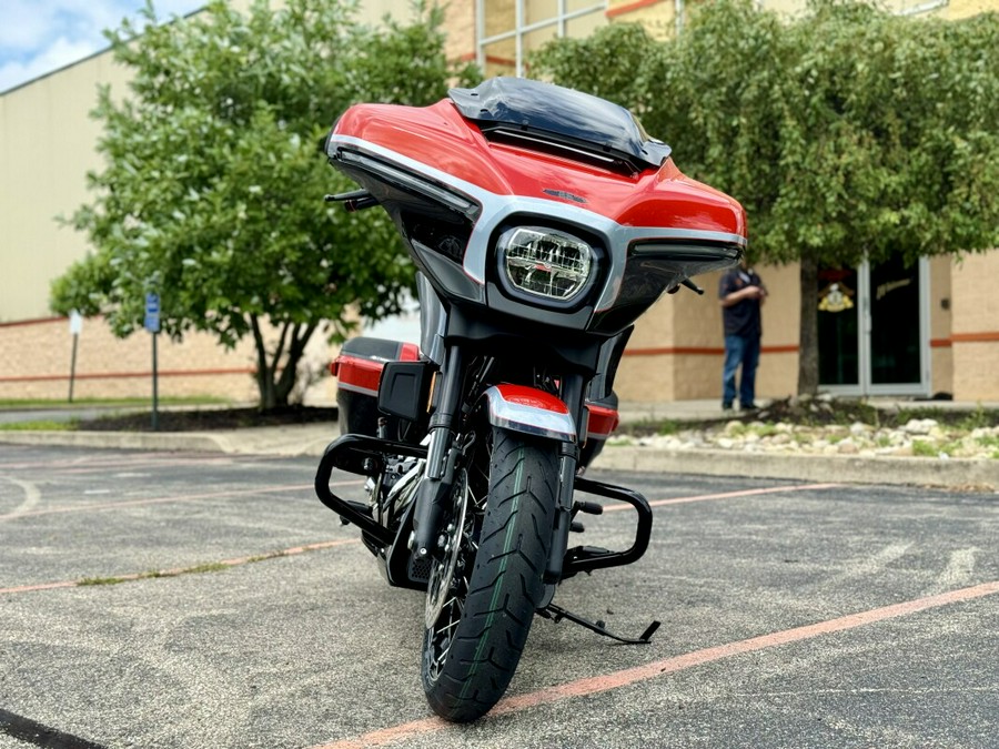 2024 Harley-Davidson CVO™ Street Glide® Legendary Orange