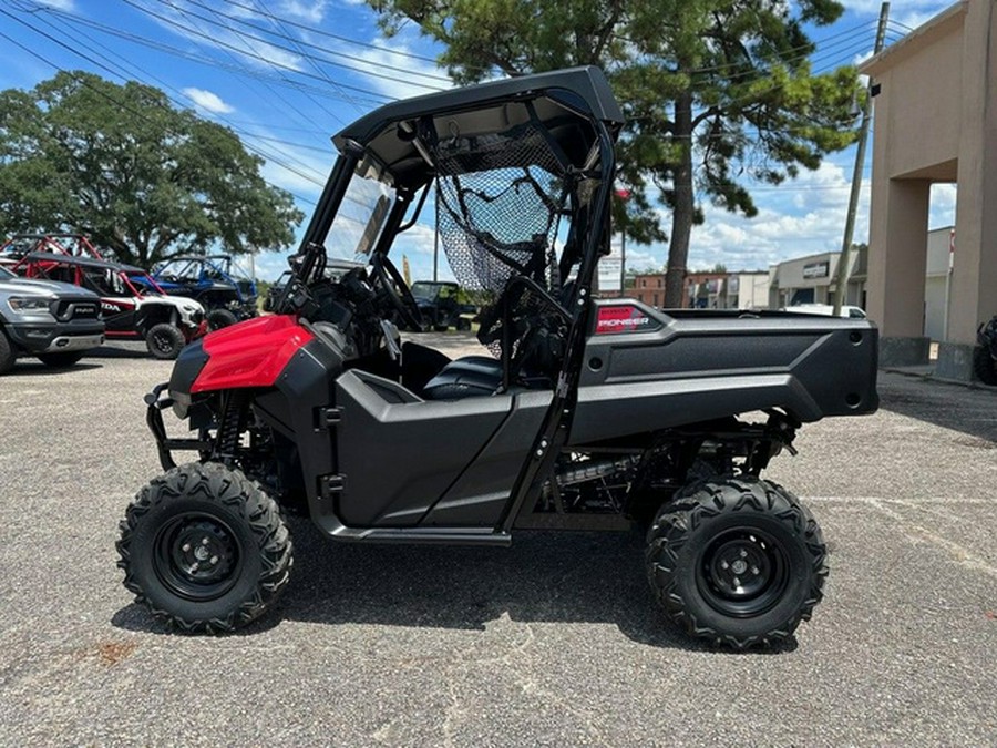 2025 Honda Pioneer 700