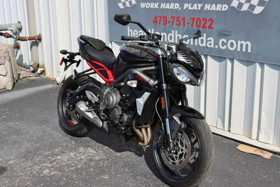 2022 Triumph Street Triple R Sapphire Black