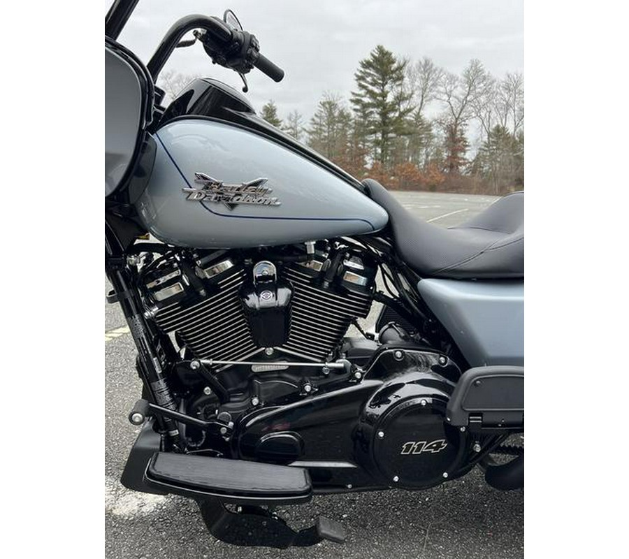 2024 Harley-Davidson® FLTRT - Road Glide® 3