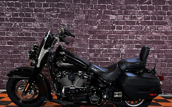 2020 Harley-Davidson® FLHCS - Heritage Classic 114