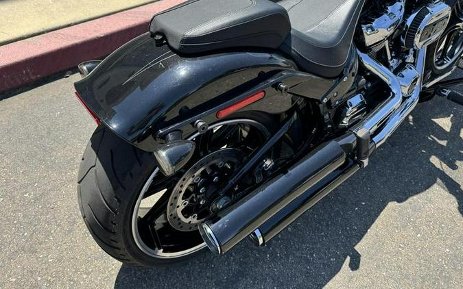 2019 Harley-Davidson® FXBRS - Softail® Breakout® 114