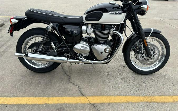 2024 Triumph BONNEVILLE T-120 BLACK