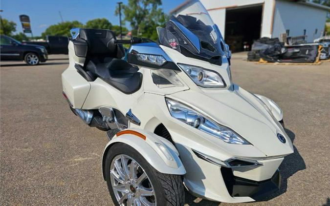 2017 Can-Am Spyder RT Limited