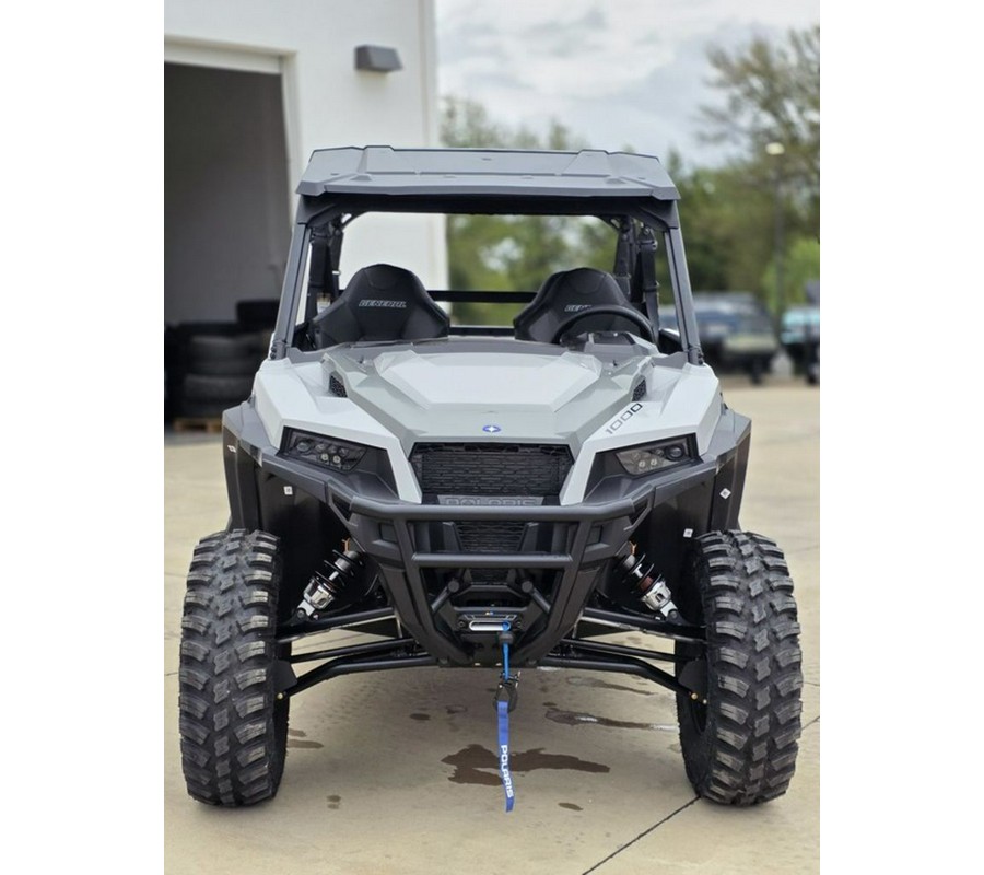 2026 Polaris® General XP 4 1000 Sport