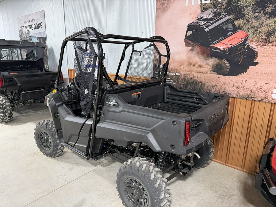 2026 Honda Pioneer 700 Deluxe