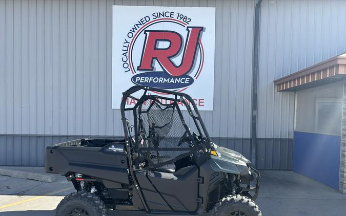 2026 Honda Pioneer 700 Deluxe