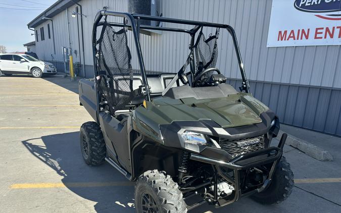 2026 Honda Pioneer 700 Deluxe