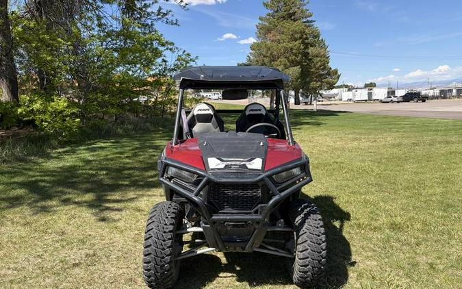 2015 Polaris® RZR® 4 900 EPS Voodoo Blue