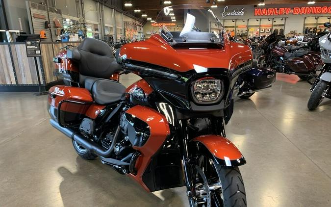 FLHXU 2025 Street Glide™ Ultra